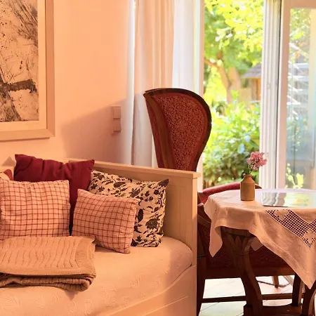 Apartment Naturnest Mit Garten & Bach By Castora Homes